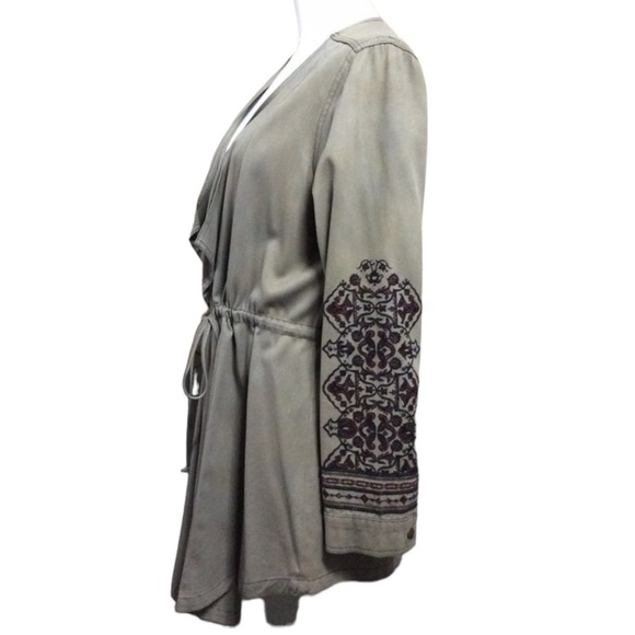 KNOX ROSE Embroidered Sleeve Detail, Cinched Waist, Drawstring Jacket Size Large - Picture 4 of 8